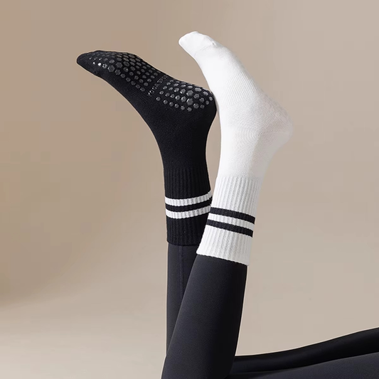 Pilatique Essential Socks
